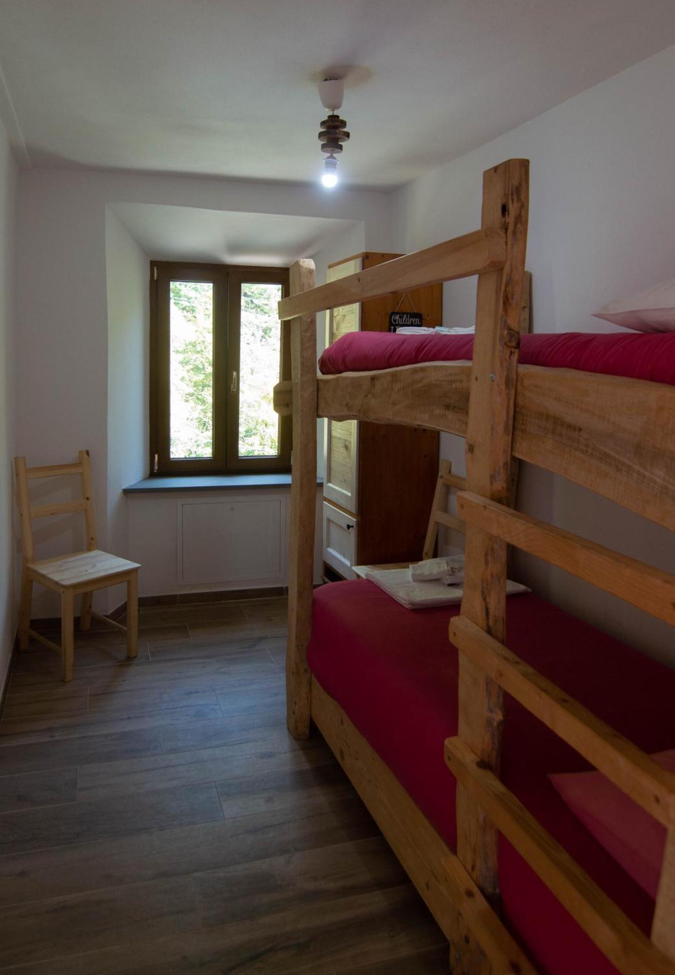 Borgo Don Camillo Apartment